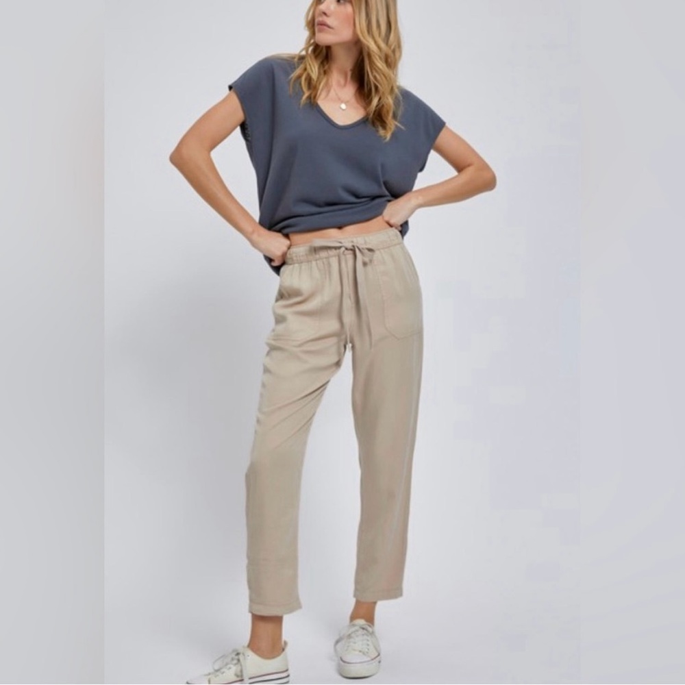 BE COOL Tan Drawstring Pants Size Large